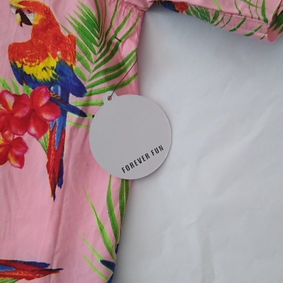 Neff Aloha Hawaiian Pink Button Down Shirt with Macaws Parrots, size Large - Picture 5 of 9